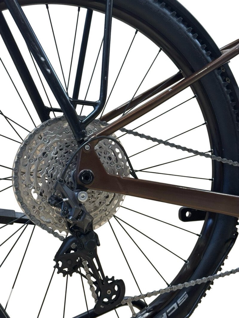 Focus Aventura² 6.8 Shimano Deore 2023