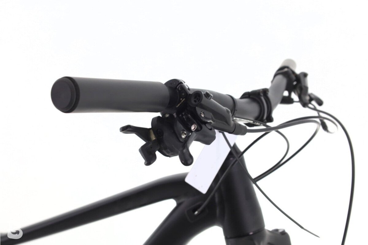 Cube Stereo Race XT 2024