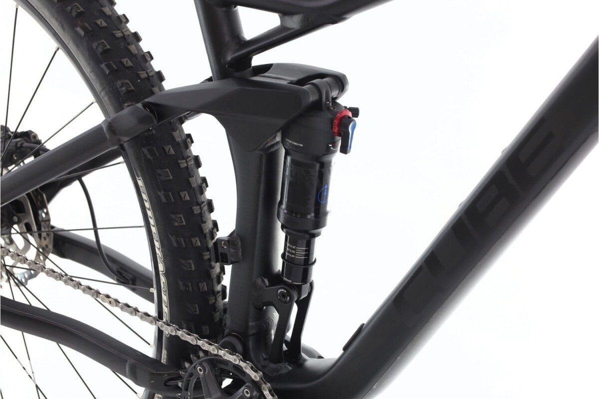 Cube Stereo Race XT 2024