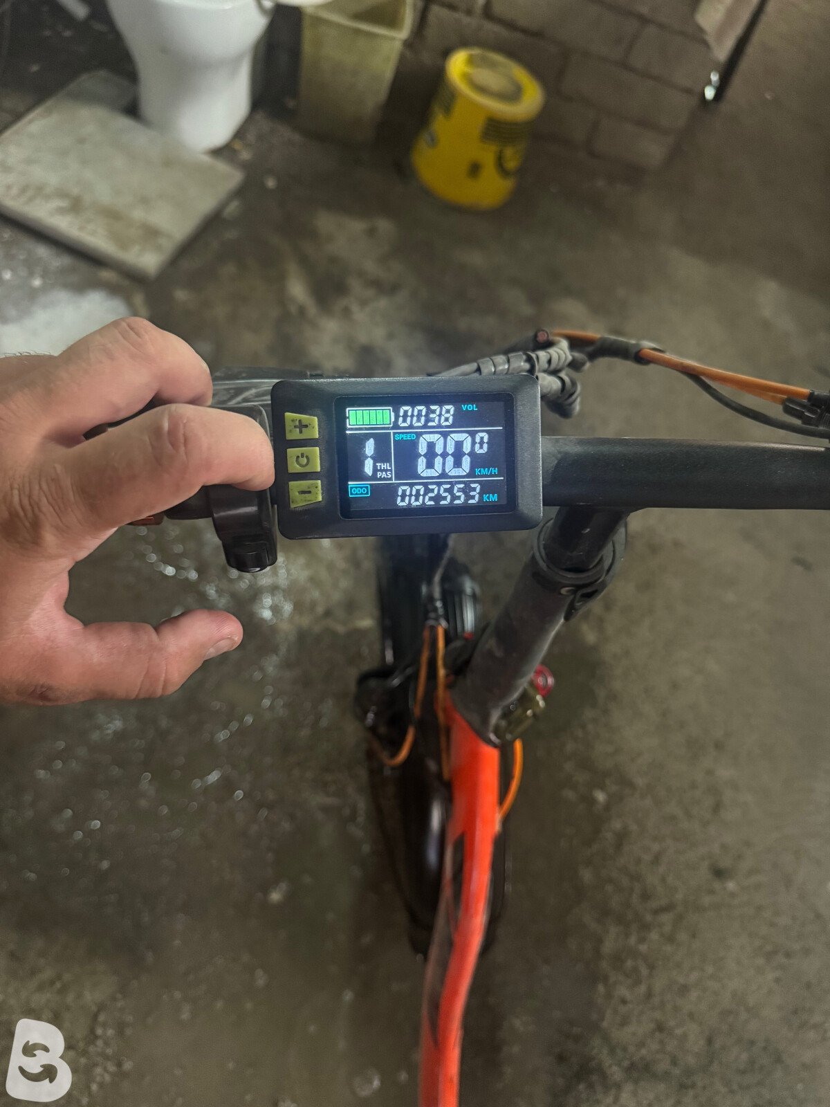 EBIKE Lion 2012