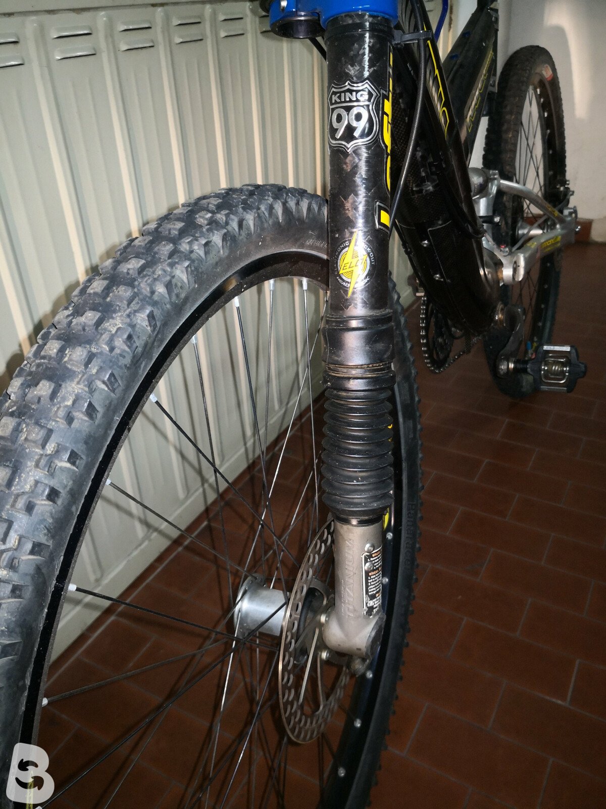 Cannondale SUPER V RAVEN 4000 SX