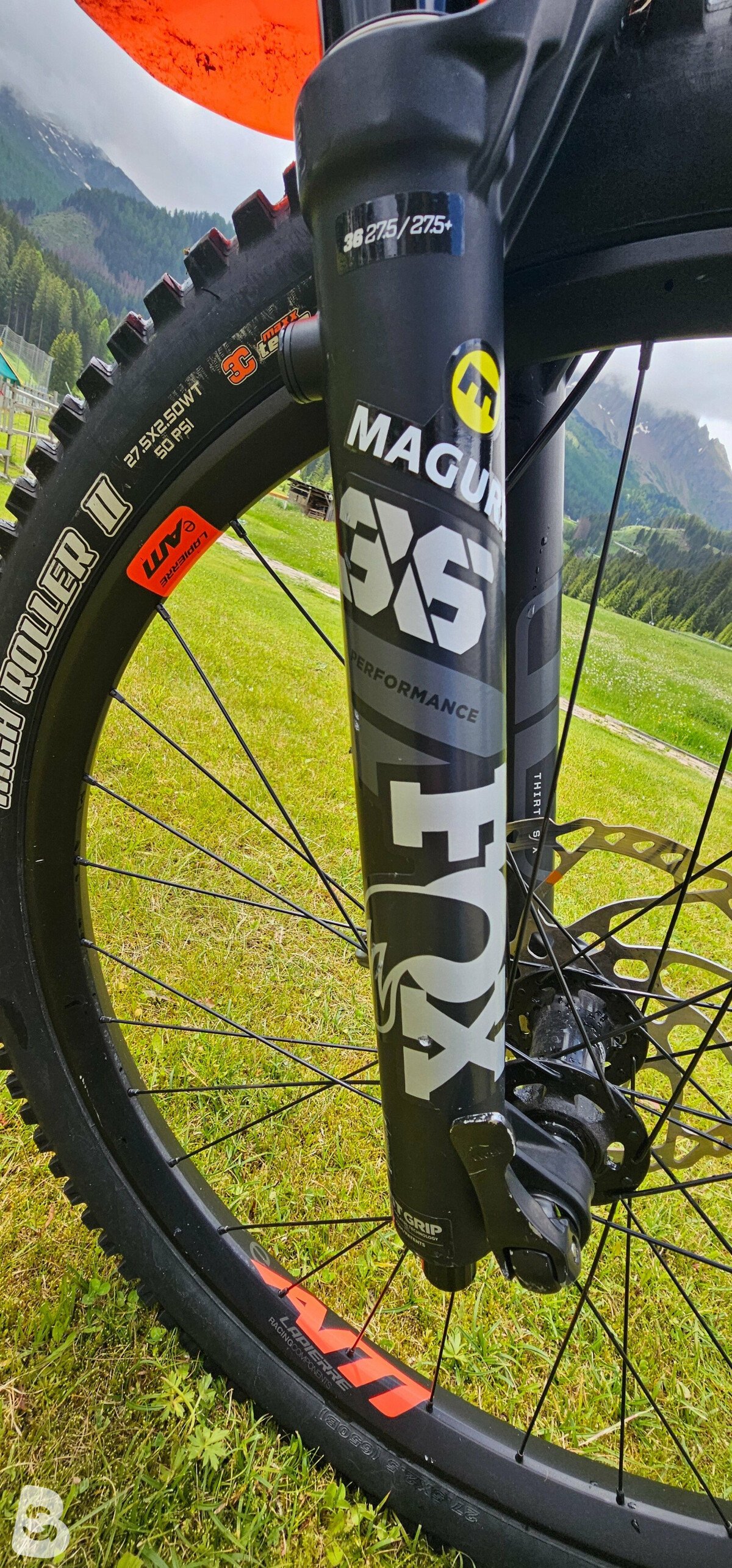 Lapierre e-zesty 2022