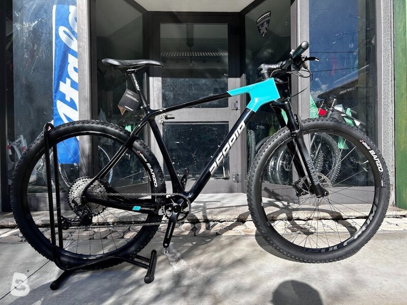 Berria Bravo Elite XT 2025