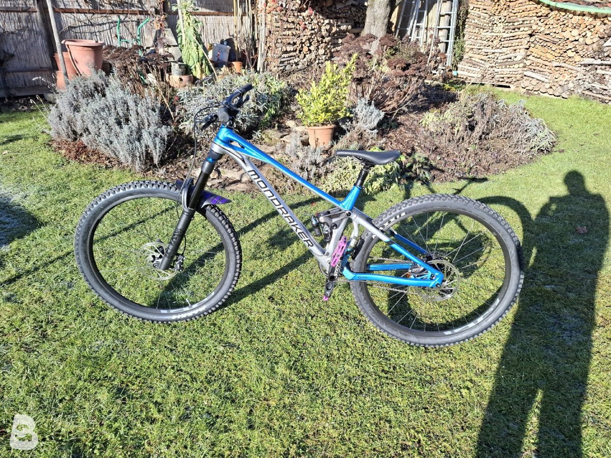 Mondraker Superfoxy 2024